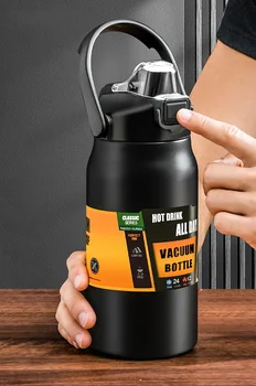 INSULATED WATER BOTTLE
