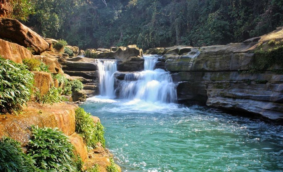 Nafakhum Waterfall Guide