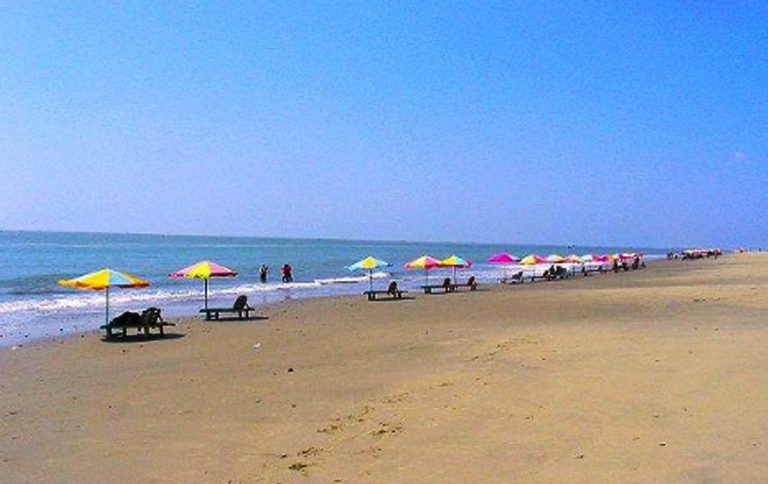 Bangladesh Travel Guides Beaches & Coastal ‍area.